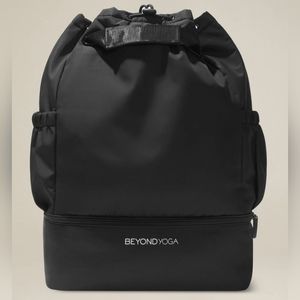 NWT Beyond Yoga Backpack Tote